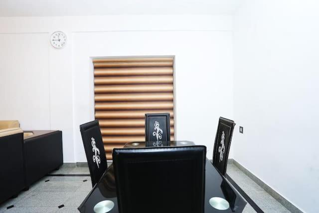 The Solo Apartments Kadavanthra Kochi 외부 사진