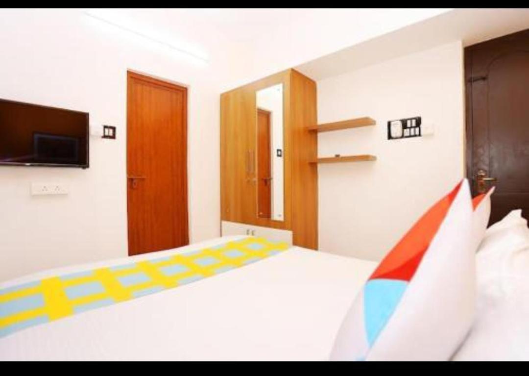 The Solo Apartments Kadavanthra Kochi 외부 사진